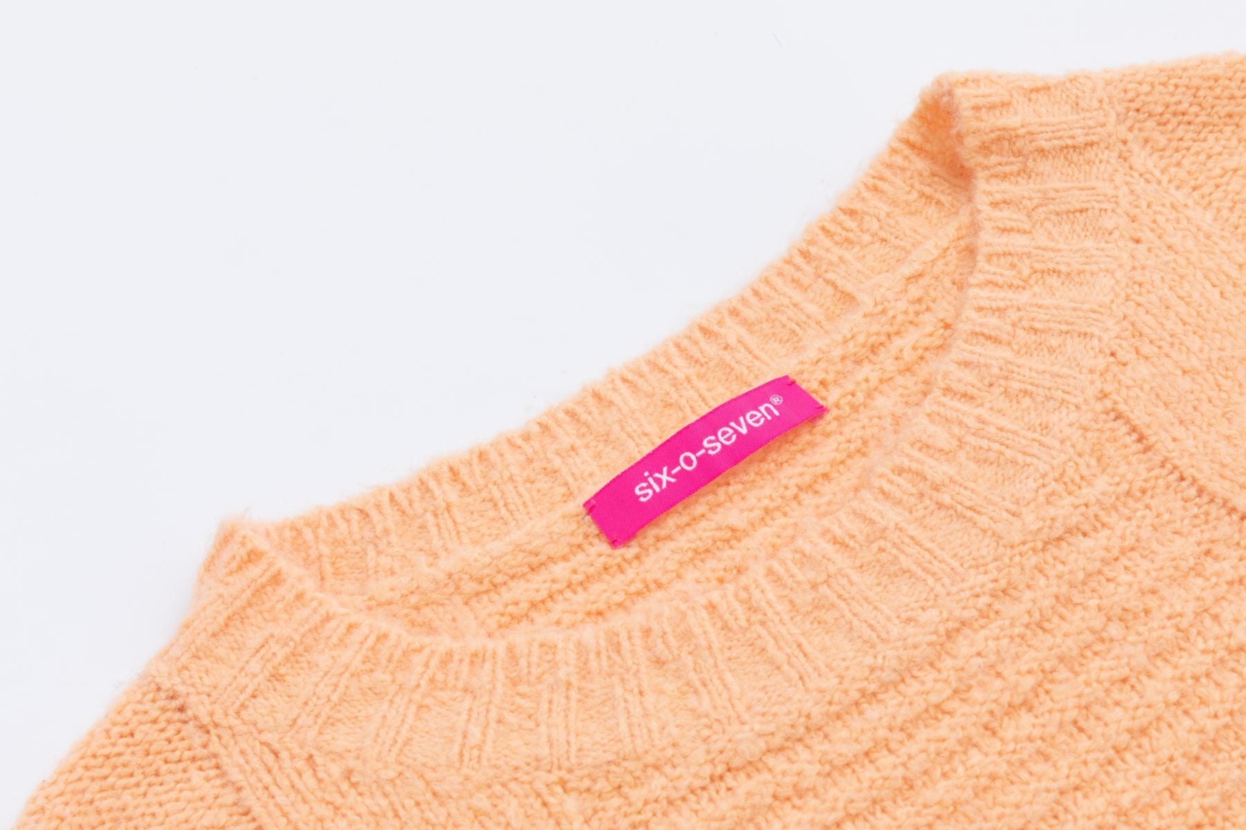 Knitted sweater PEACH