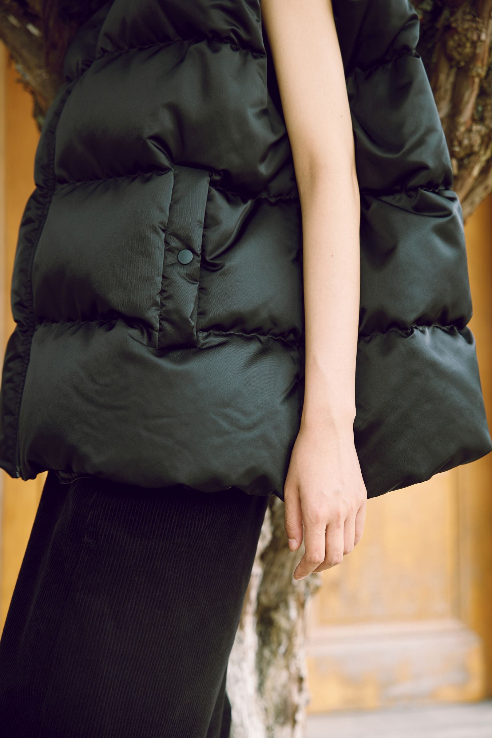 Down Vest BLACK