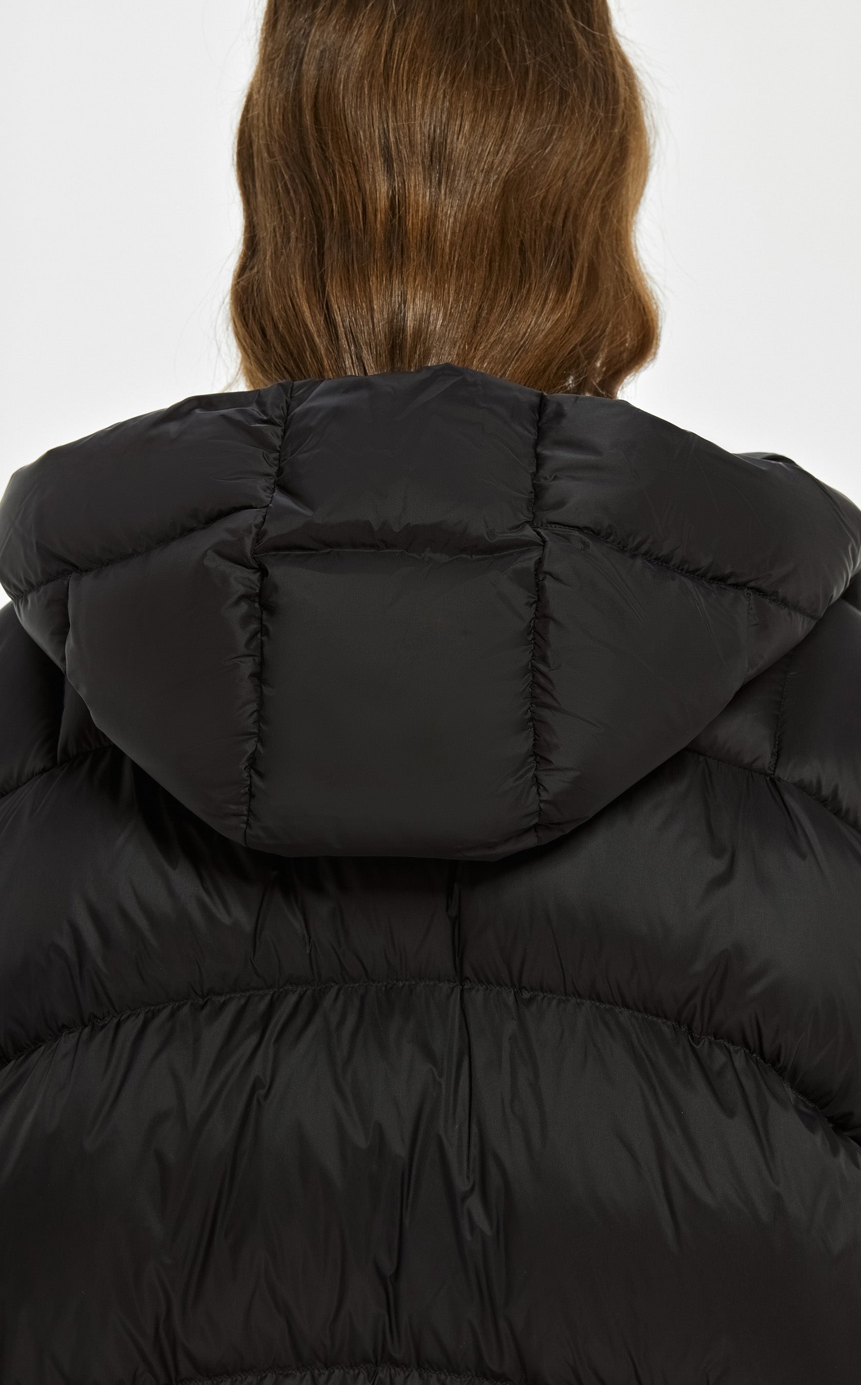 Elegant down coat BLACK