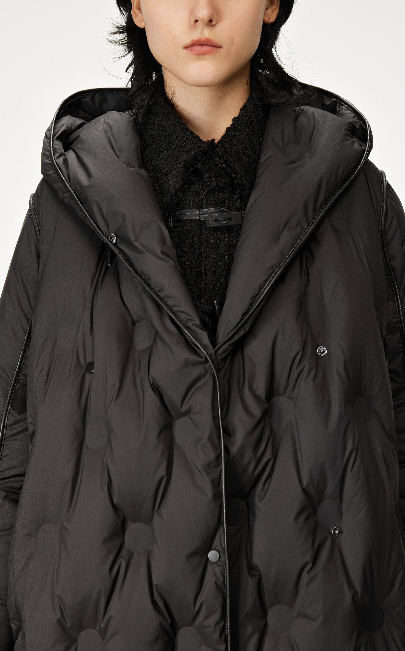 Down coat BLACK