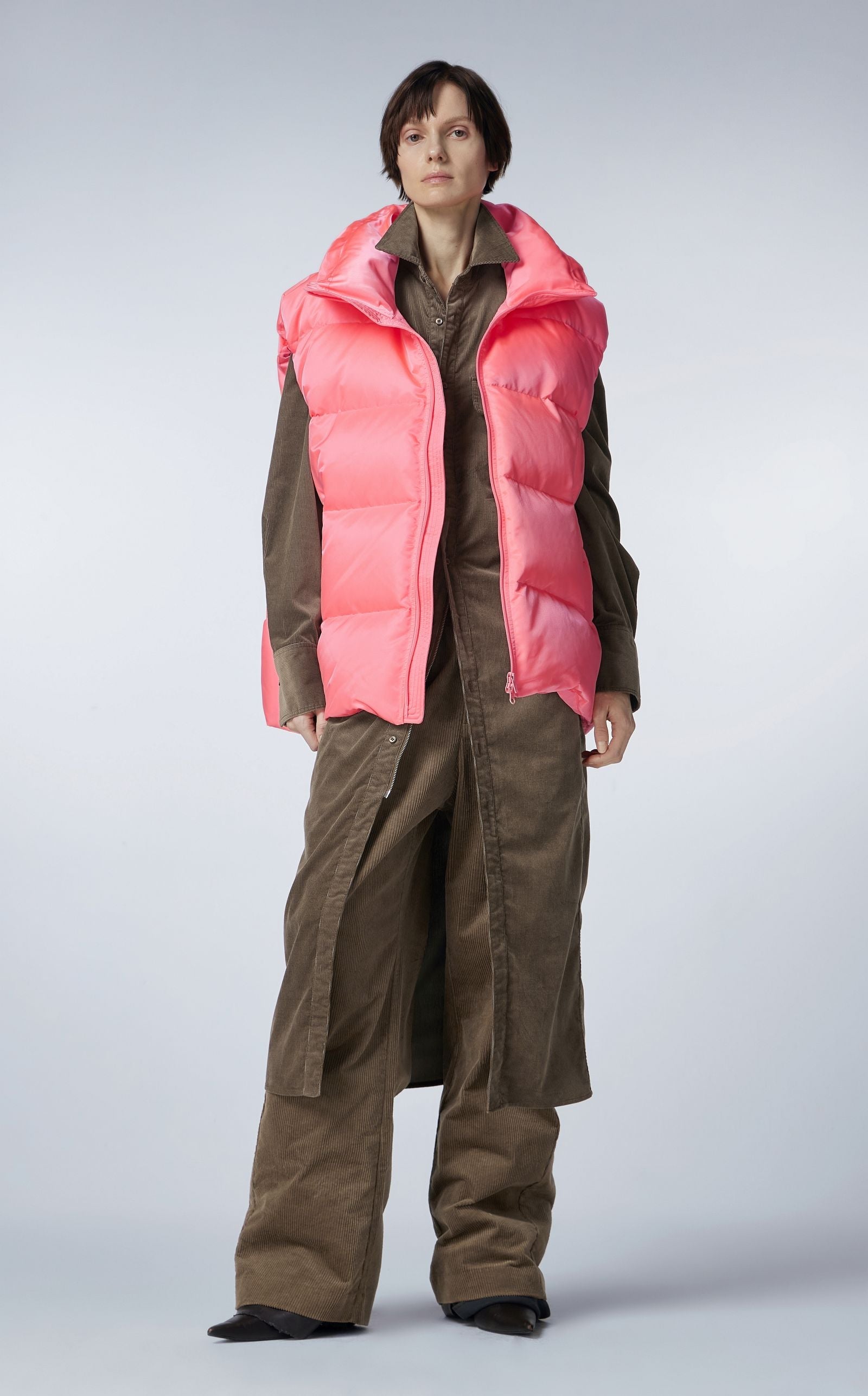 Down vest PINK