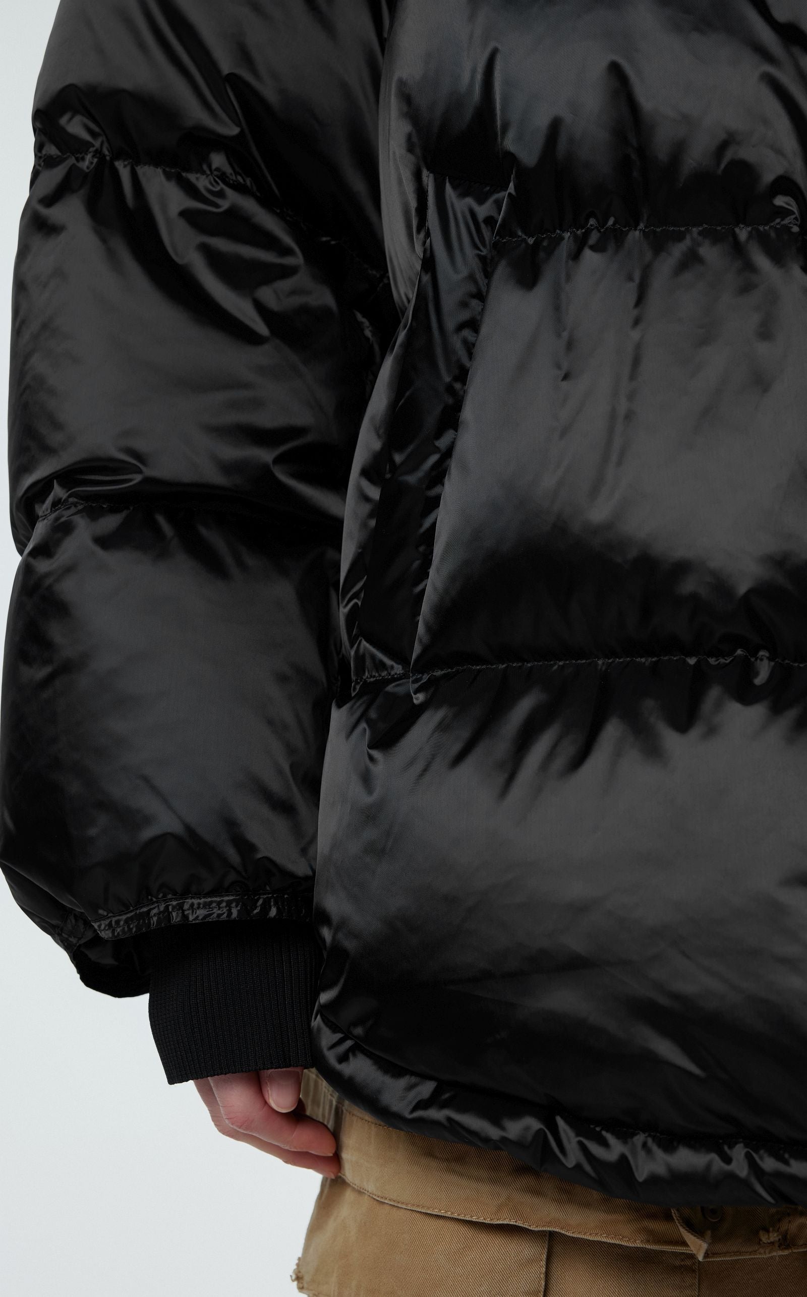 Down jacket BLACK