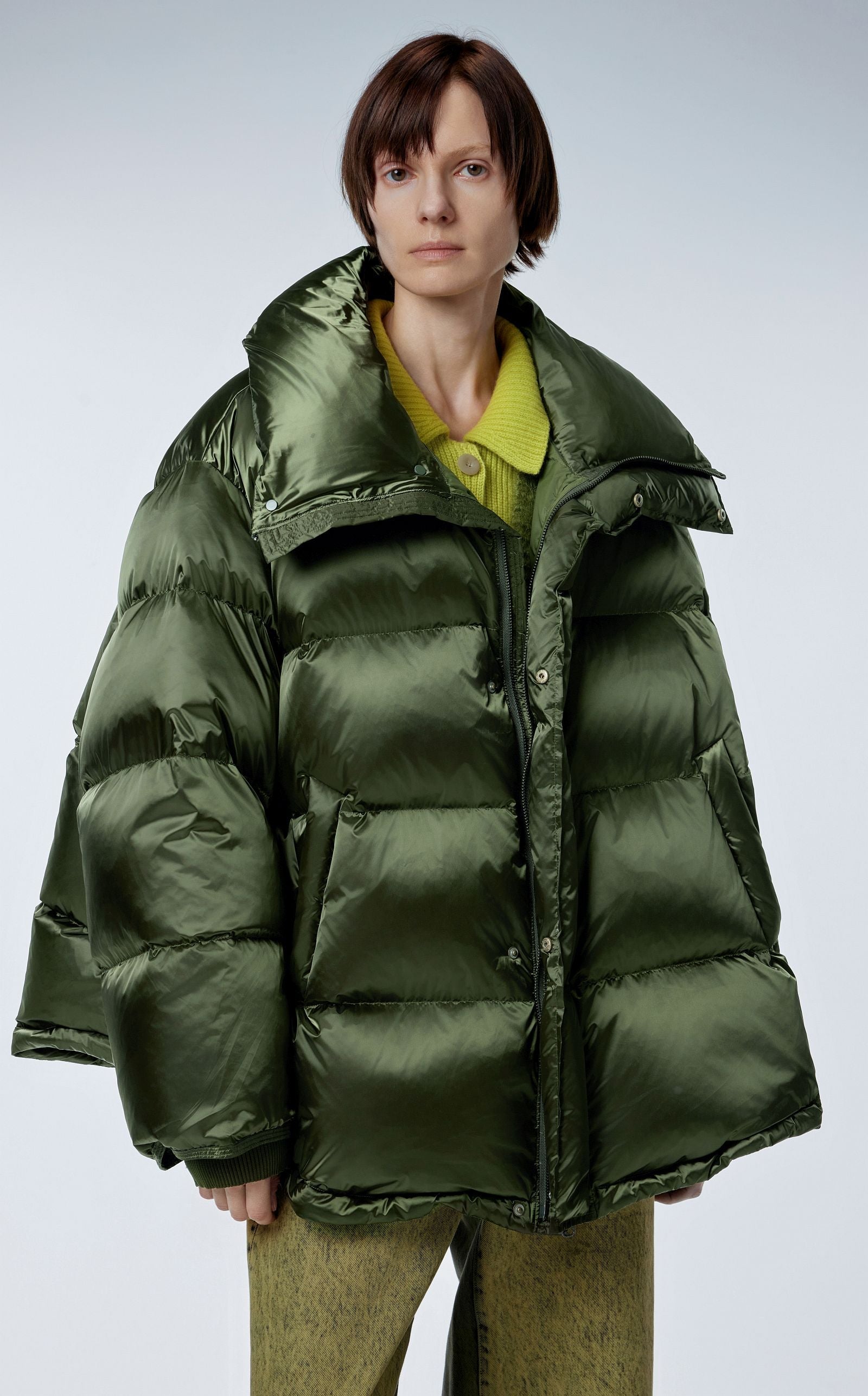 Down jacket OLIVE