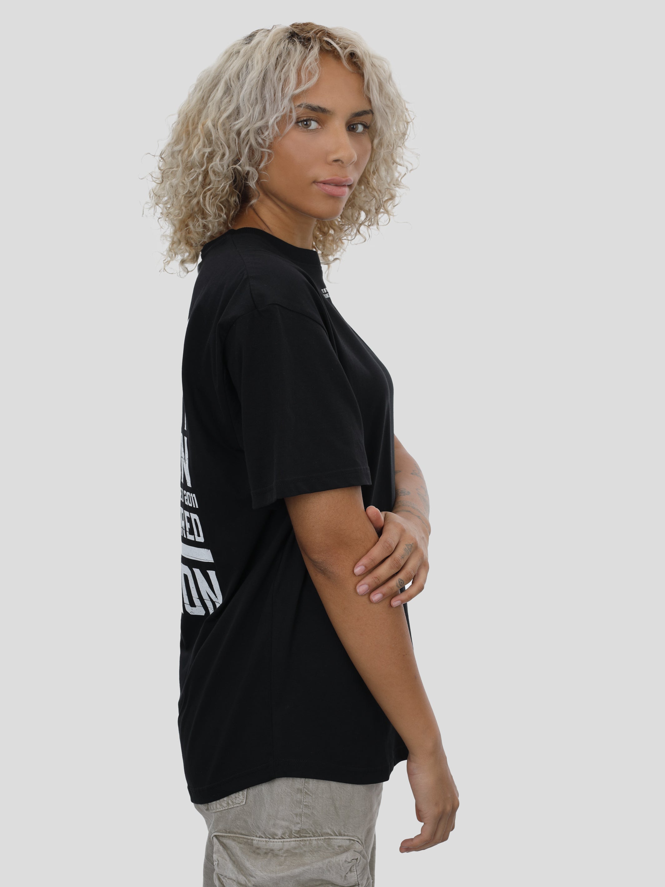 T-Shirt Oversize Unisex in Schwarz