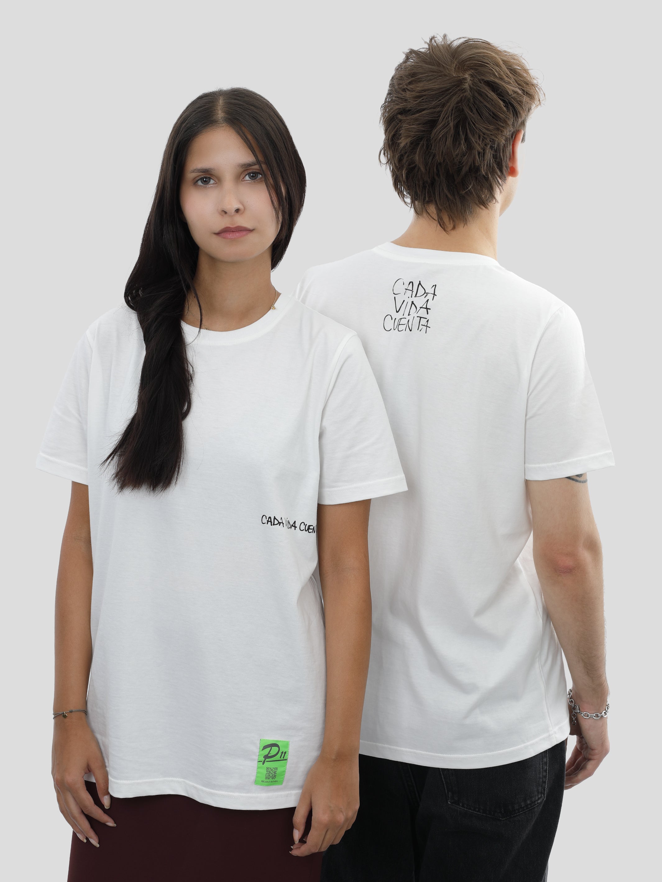 T-Shirt Slim Fit Unisex in Off White