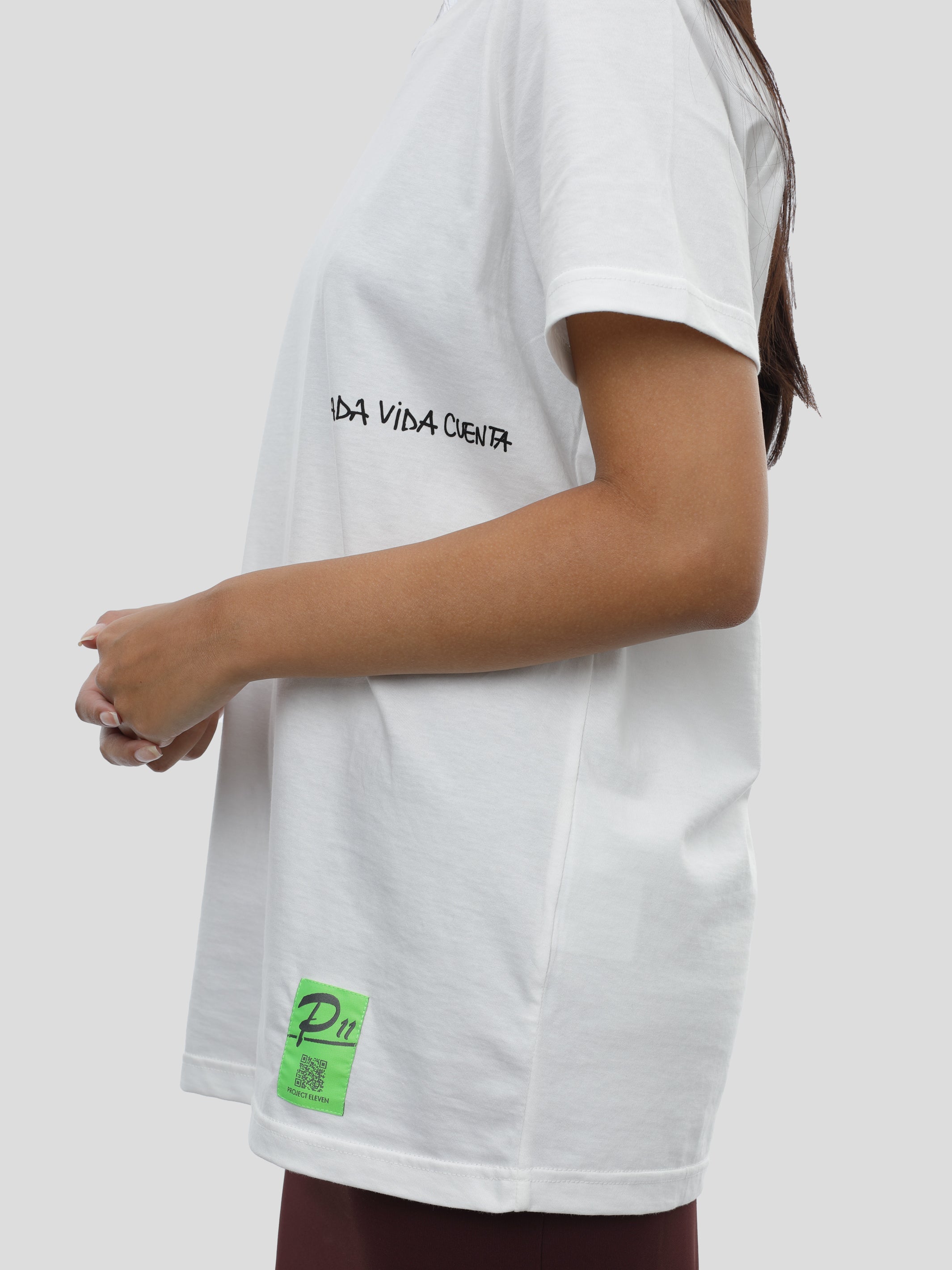 T-Shirt Slim Fit Unisex in Off White