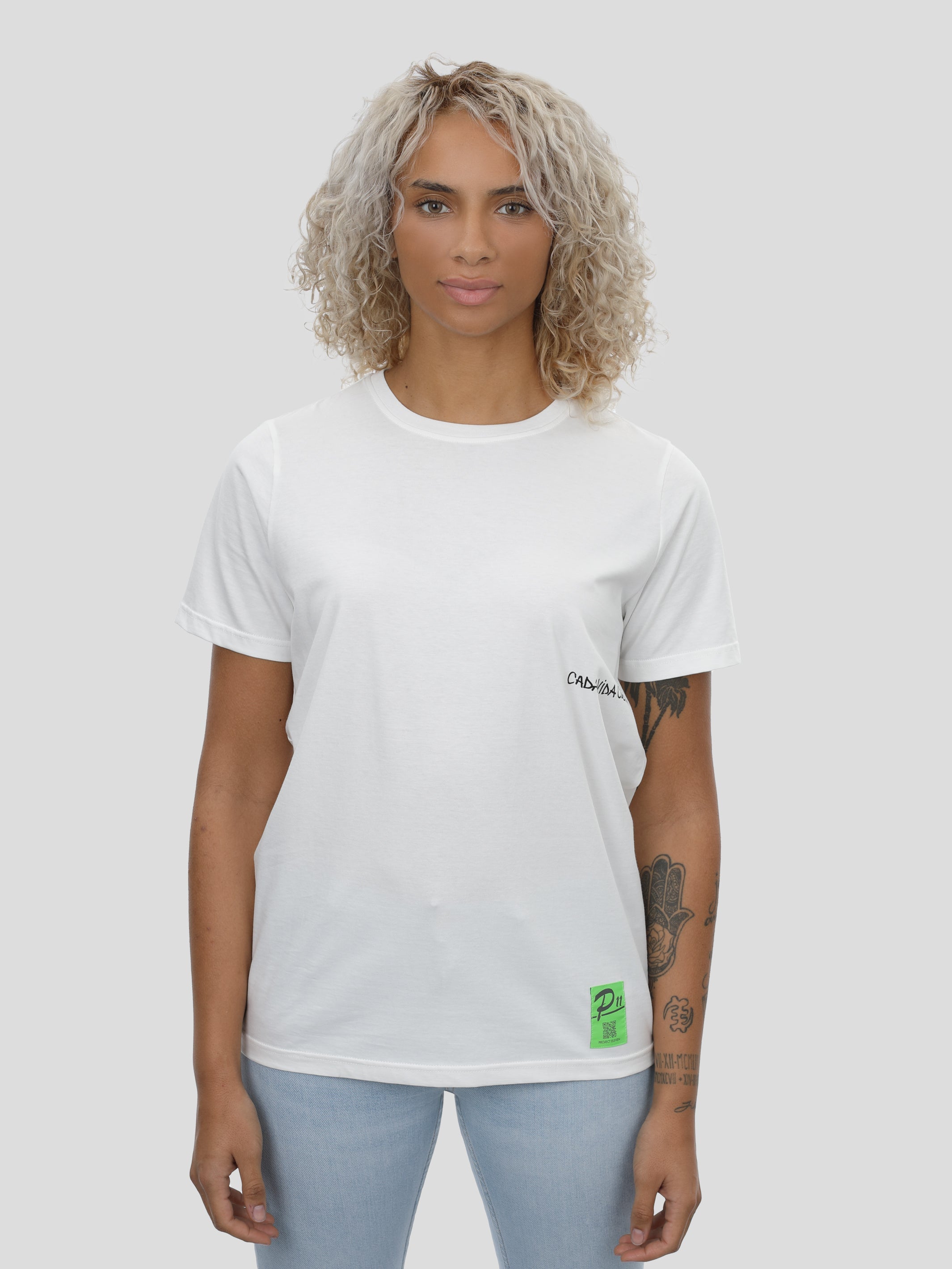 T-Shirt Slim Fit Unisex in Off White