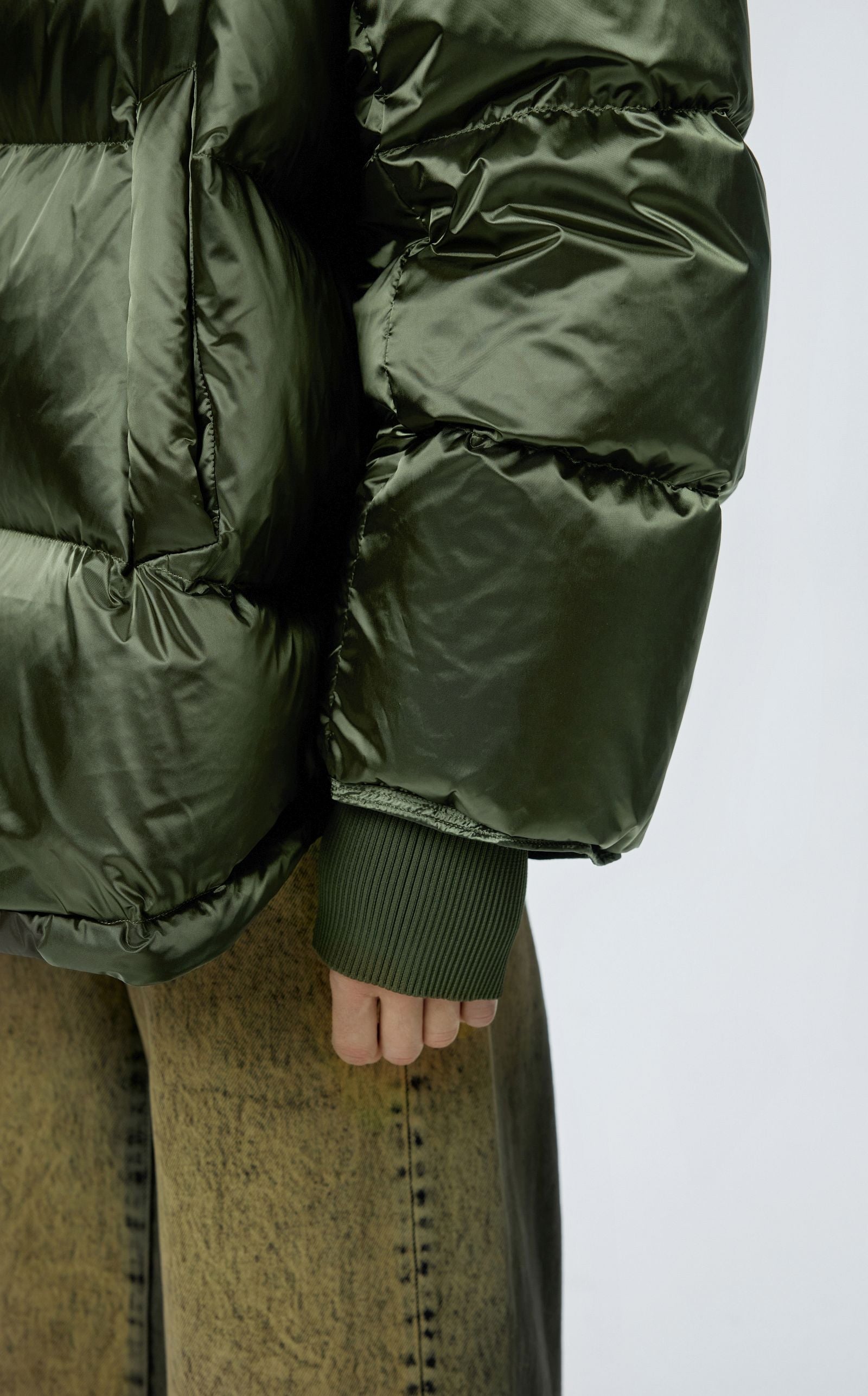 Down jacket OLIVE