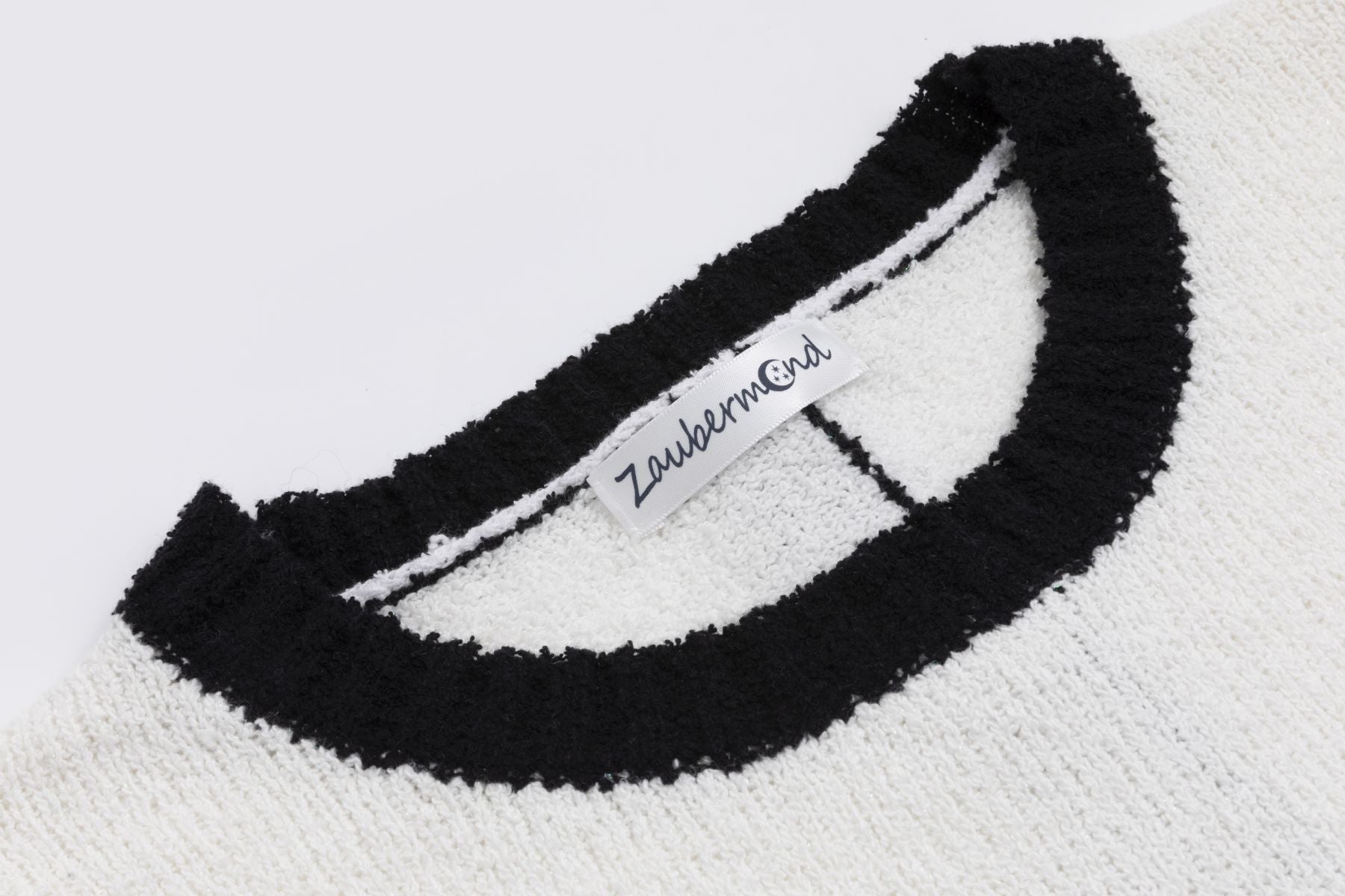 Knitted sweater OFF WHITE