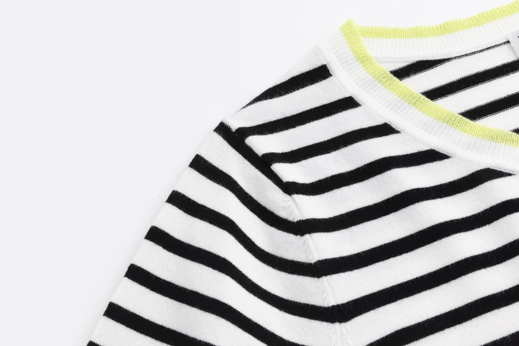 Striped knit shirt BLACK